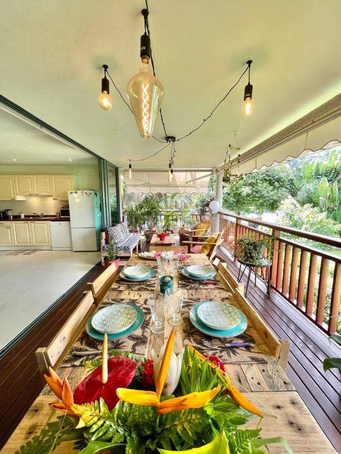 Vaiava Beach Carlton- Tahiti - Beachfront Luxury Residence & Pool - 4 Pers Punaauia  Bagian luar foto