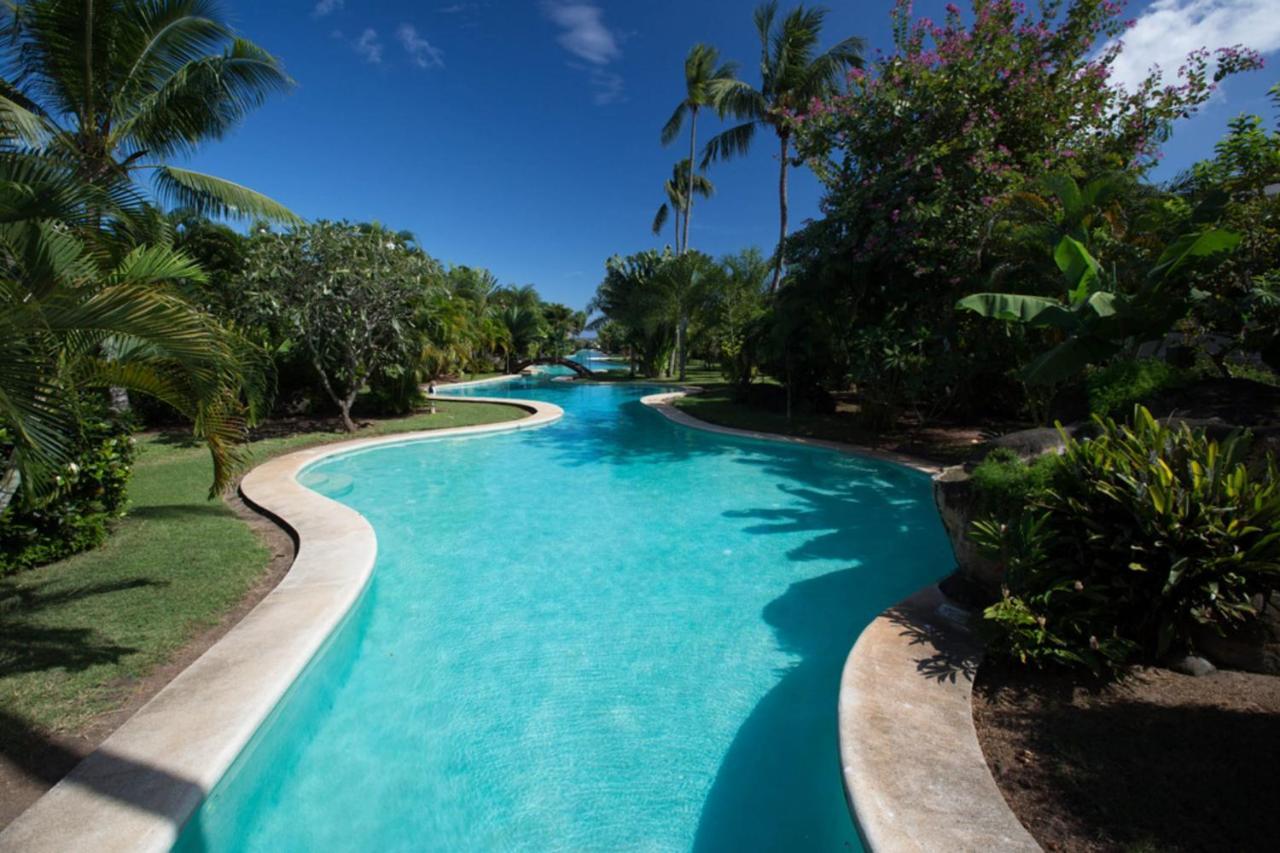 Vaiava Beach Carlton- Tahiti - Beachfront Luxury Residence & Pool - 4 Pers Punaauia  Bagian luar foto